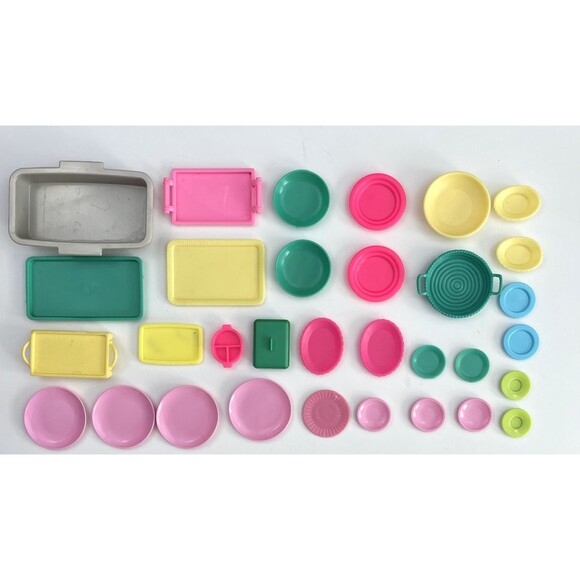 Vintage Barbie‎ Food Kitchen Dishes Cooking Accessories LOT - Picture 5 of 7